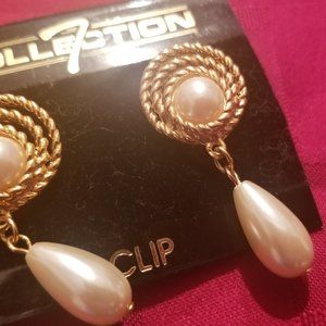 Bundle 5 pairs of earrings and one bracelet for 7